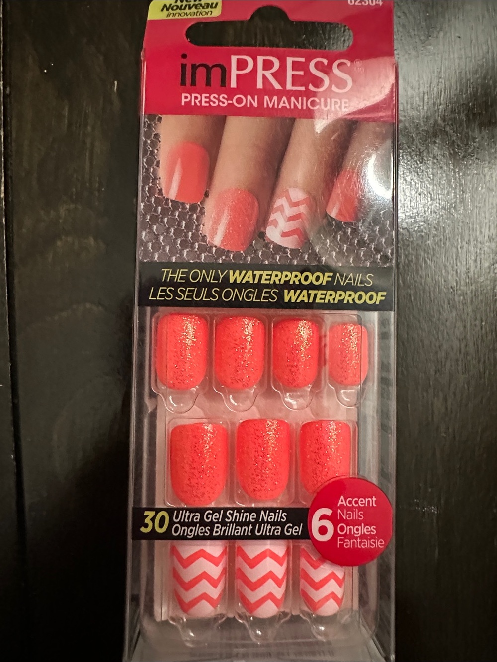 imPRESS Coral Chevron & Glitter Press-On Manicure Nails